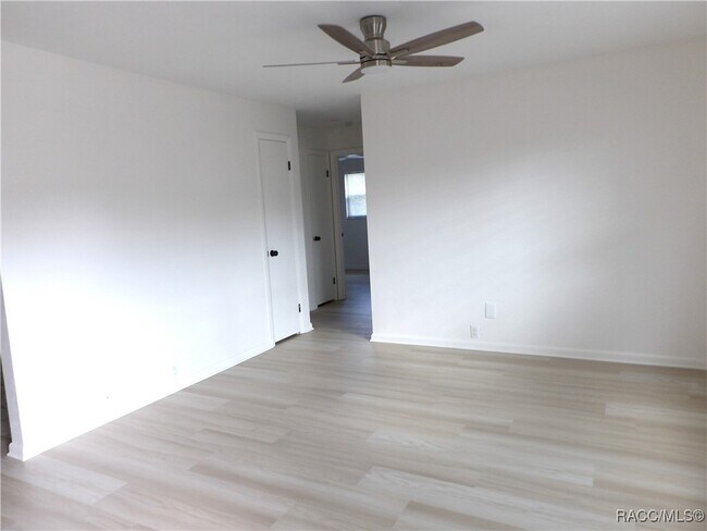 Building Photo - 1 Pennsylvania St