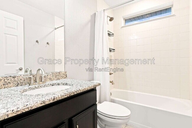 Building Photo - 10596 Waco St