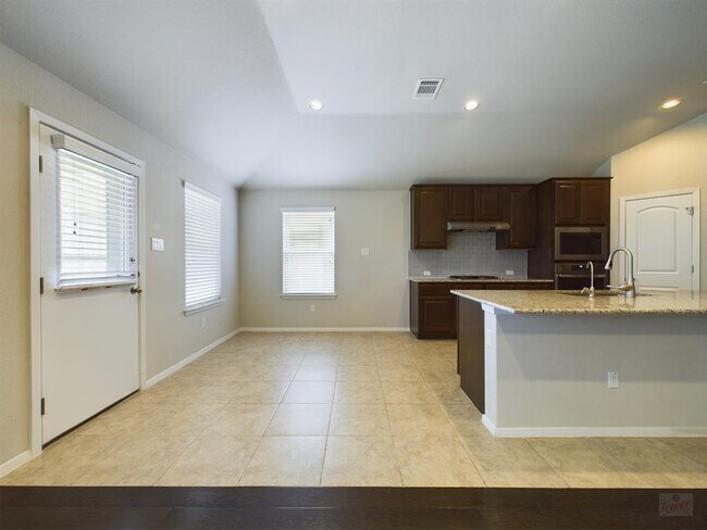 Building Photo - 2409 Brk Crst Wy
