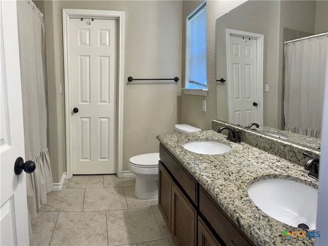 Building Photo - 1131 Rocky Ridge Loop