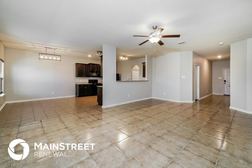 Building Photo - 4028 Northaven Trail