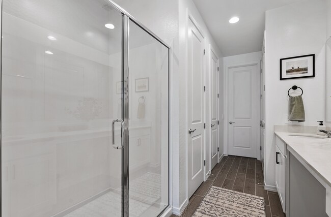 Building Photo - 11224 E Unger Ave