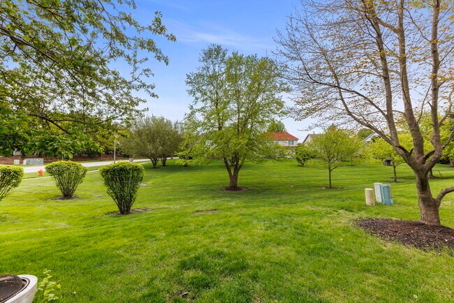 Building Photo - 3404 Interlochen Ln