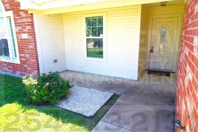 Building Photo - Fresh Vibes on Llano Estacado – Your Next Chapter Starts Here!