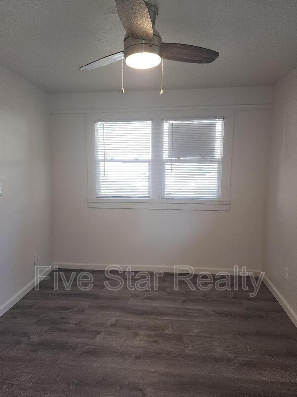 Primary Photo - 464.5 Ohio St