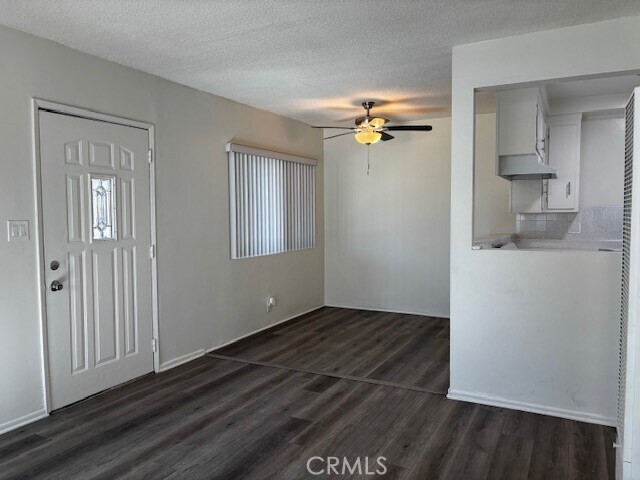 Building Photo - 12437 Harris Ave