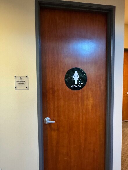 Women Sauna - 5855 Horton St