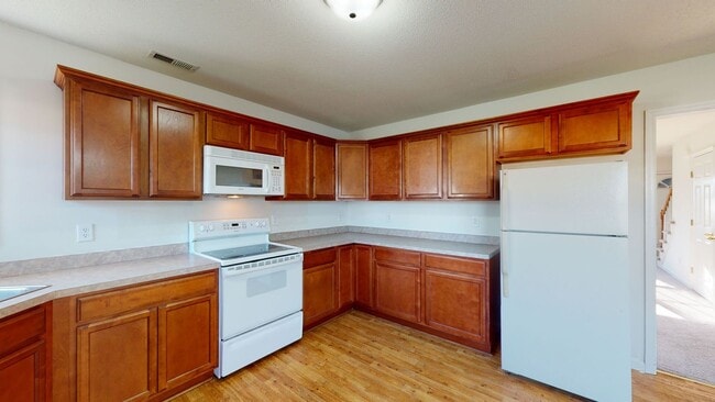 Building Photo - 216 Smallwood Rd