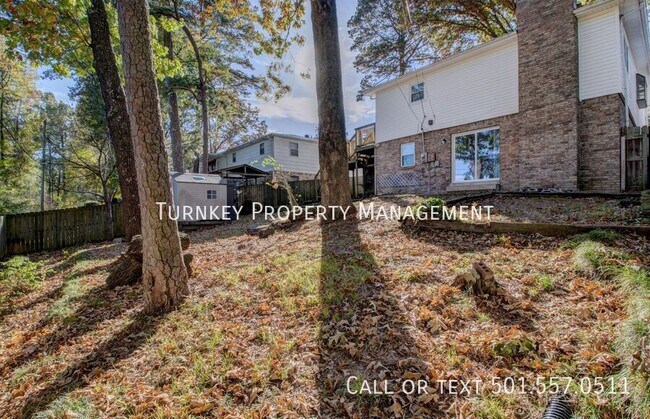 Building Photo - 2511 Montreal Dr