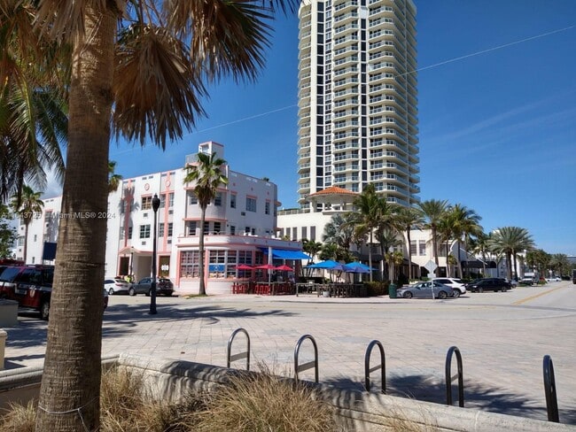 Building Photo - 7300 Ocean Terrace