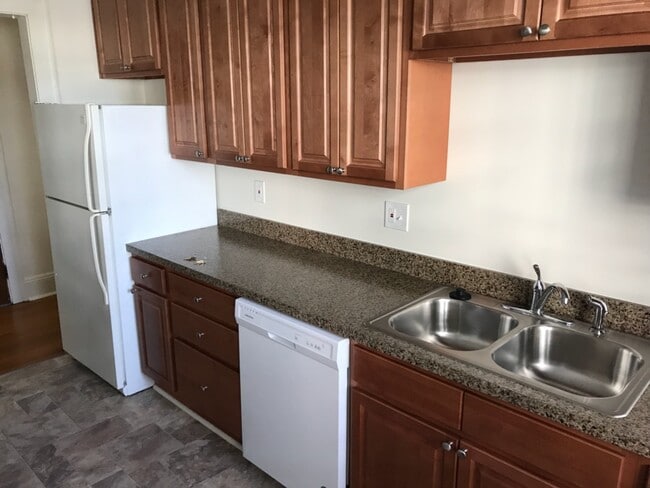 Building Photo - Kenton Apartments