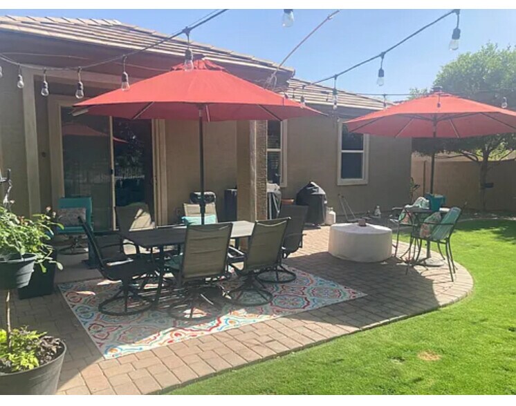 Building Photo - 11020 E Shepperd Ave