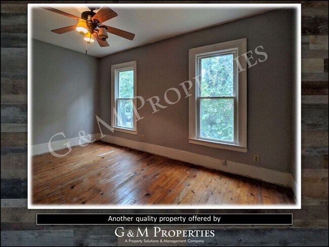 Building Photo - 3-Bedroom Rental Home: South Wedge Neighborhood!