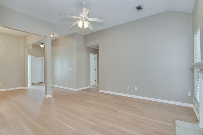Building Photo - Updated 4 Bedroom in Grovetown