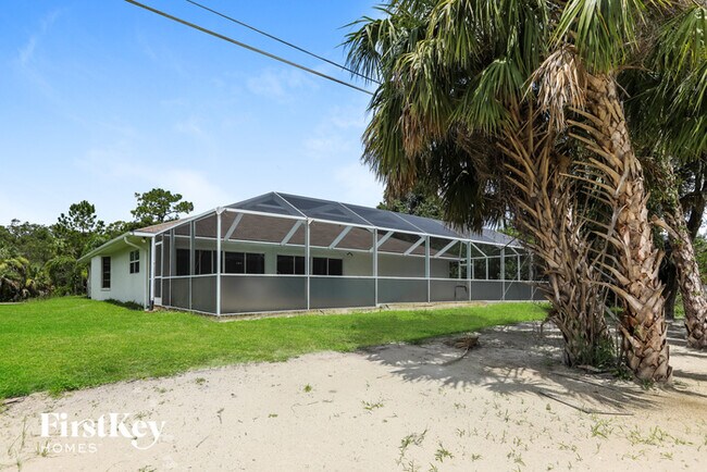 Building Photo - 1492 Abel St