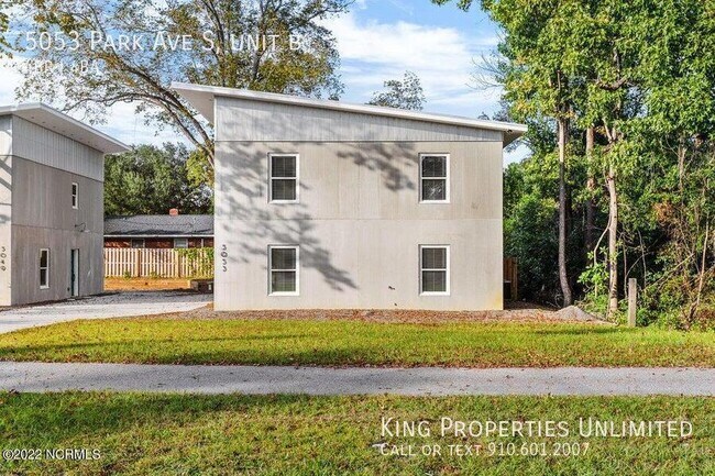 Building Photo - 5053 Park Ave S