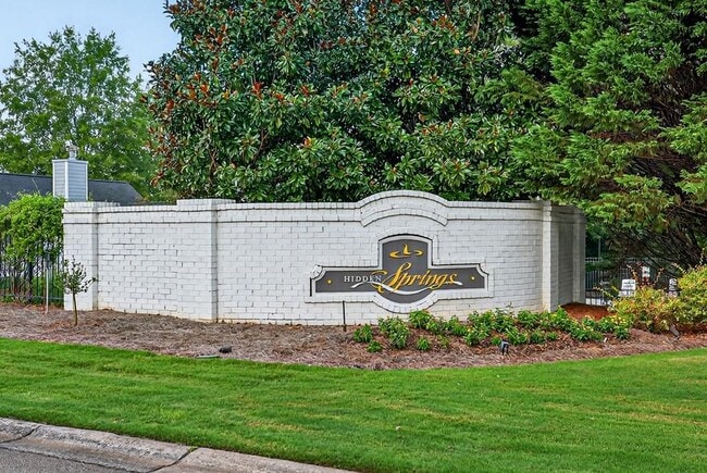 Building Photo - 256 Valley Xing