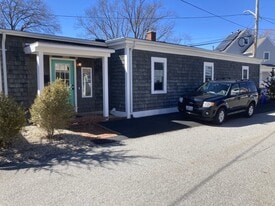 Building Photo - 10 Narragansett Ave