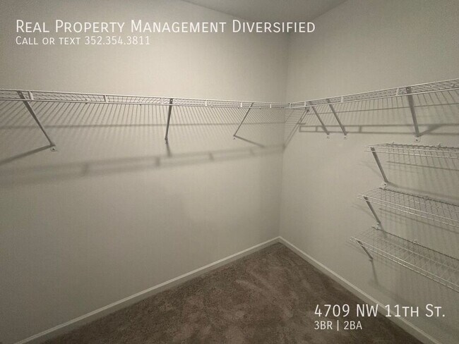 Building Photo - 4709 NW 11th St
