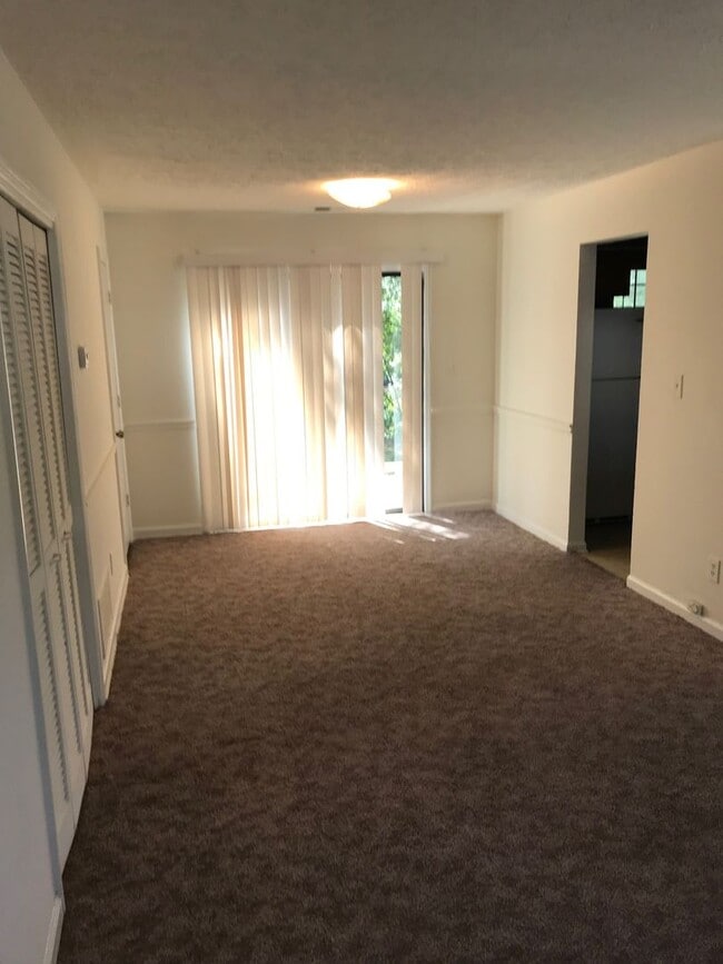 Building Photo - 1945 Padgett Dr