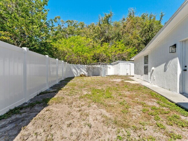 Building Photo - 4613 Irene Loop