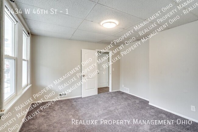 Building Photo - 3434 W 46th St