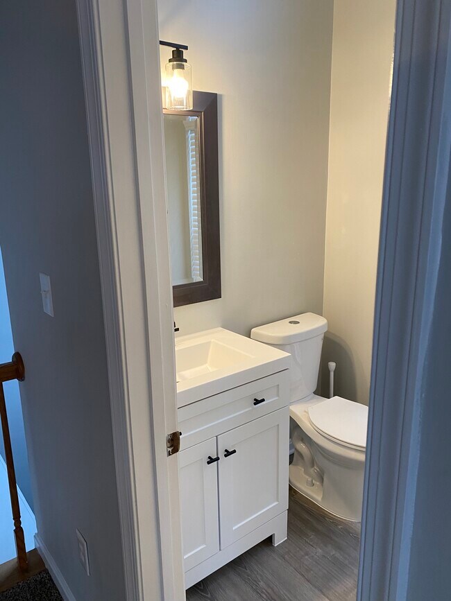 Building Photo - 4702 King John Way