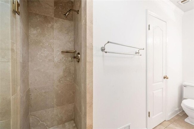 Building Photo - 5170 Chemin De Vie NE