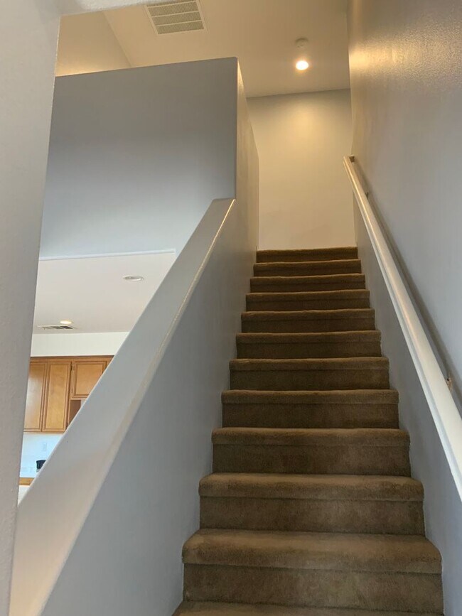 Building Photo - 4bd/3ba Hemet Home - Gazebo Ln