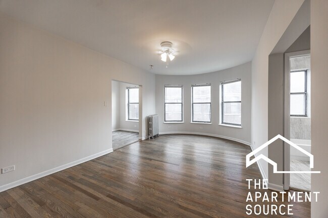 Building Photo - 7728 N Marshfield Ave