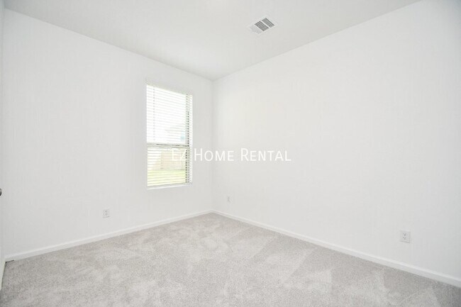 Building Photo - 5624 Forest Cove Drive