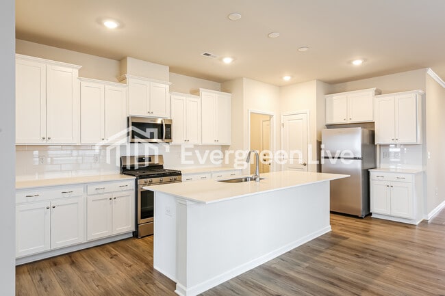 Building Photo - now