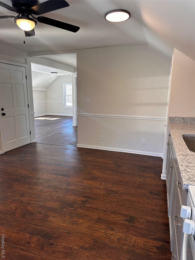 Building Photo - 50 South St