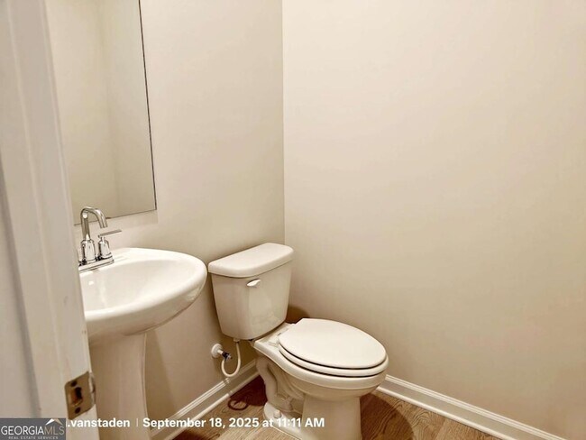 Building Photo - 2111 Avalon Rdg