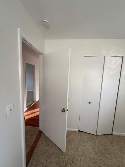 Building Photo - 241 Dakota St