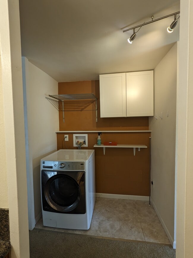 Building Photo - 4600 E Asbury Cir