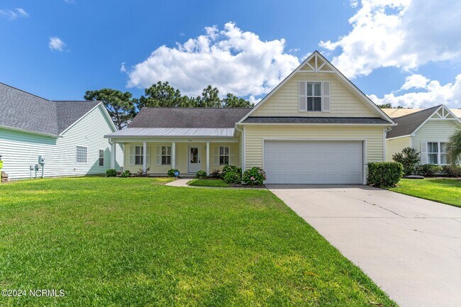 Primary Photo - 536 Catamaran Dr