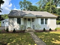 Building Photo - Great Furnished Home in TC