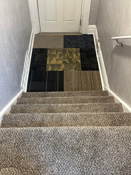 Building Photo - 48 Maytide St