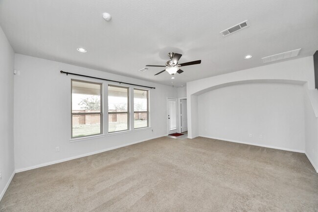 Building Photo - 23714 Via Viale Dr