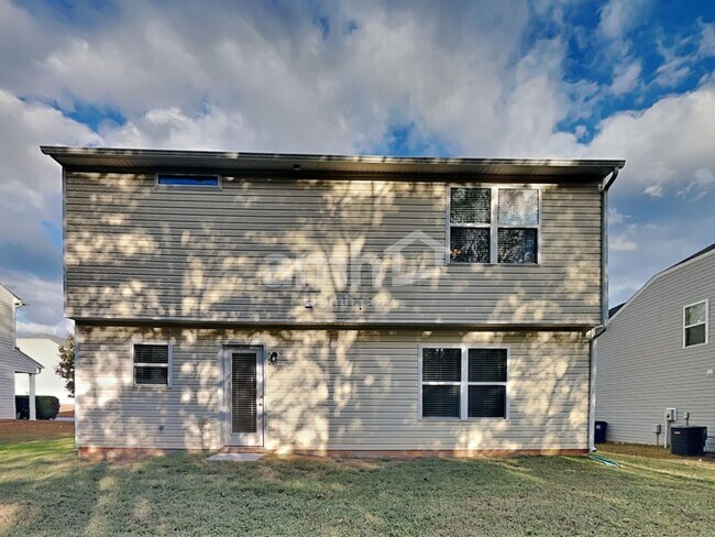 Building Photo - 2163 Sage Meadows Dr