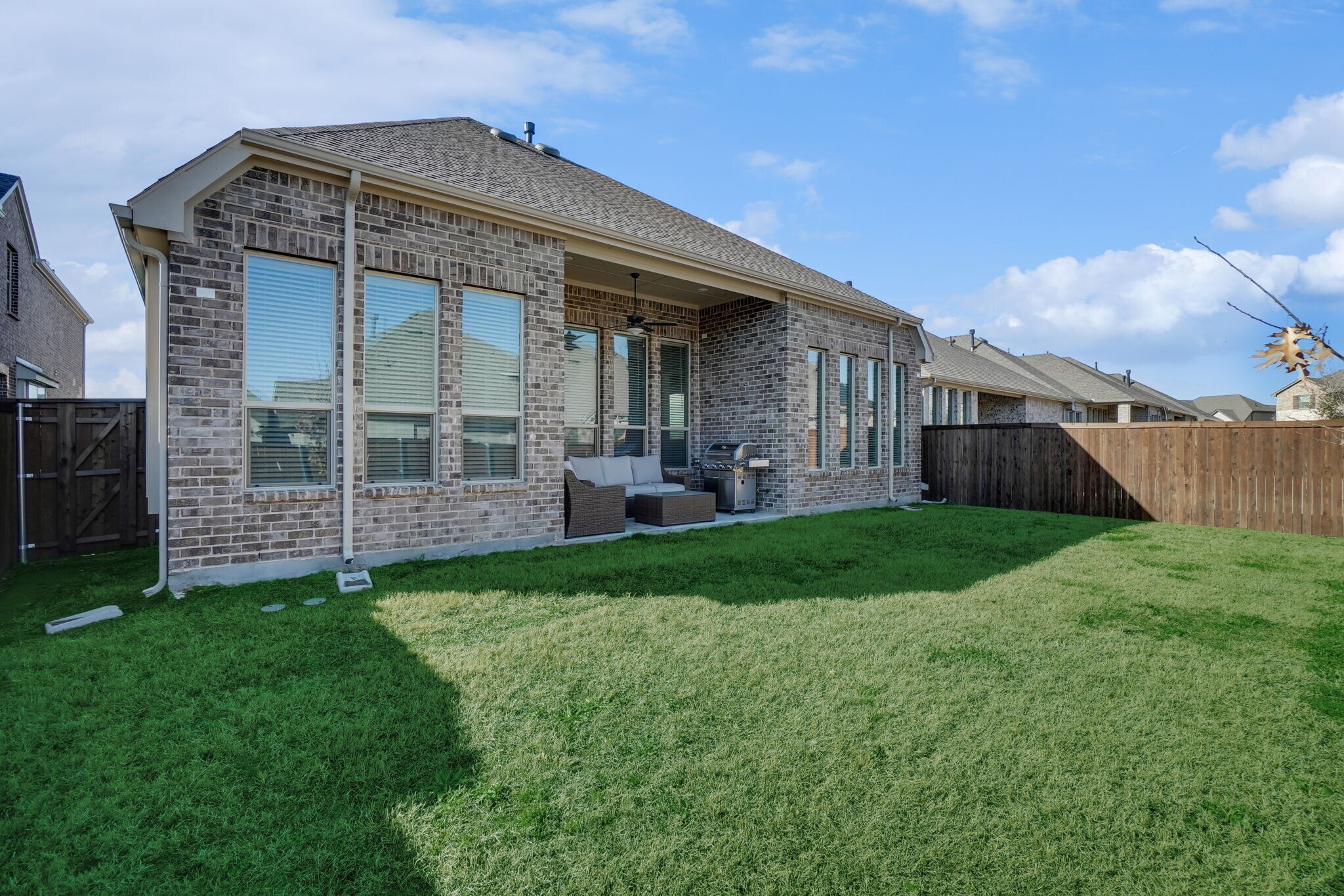 Building Photo - 309 Dove Falls Dr