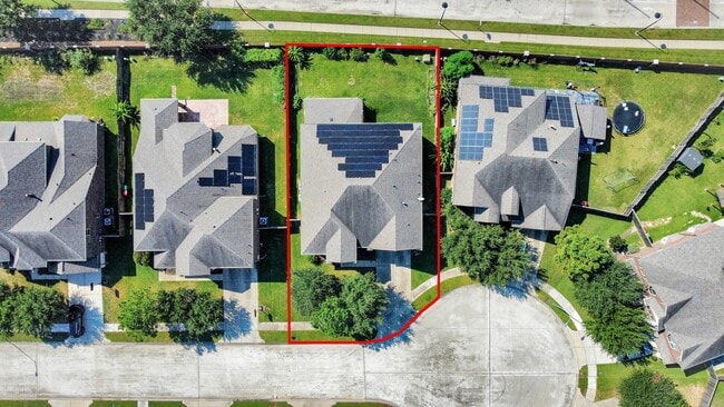 Building Photo - 27419 Canyon Reach Dr