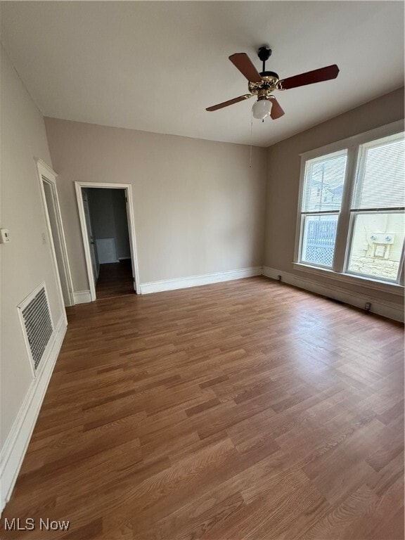 Building Photo - 1337 Maple Ave