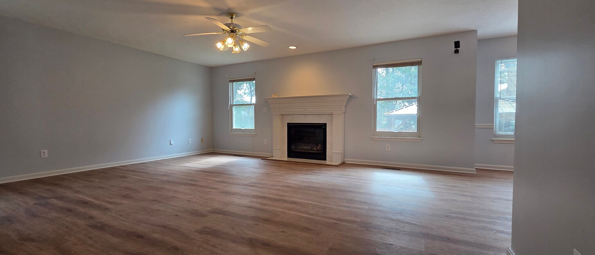 Building Photo - 13606 Saddlecreek Dr