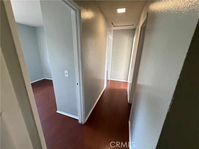 Building Photo - 369 N Eucalyptus Ave