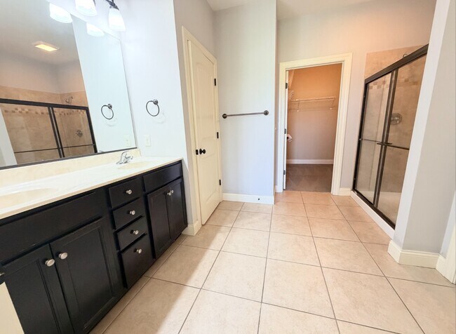 Building Photo - 3813 Liberty Cir