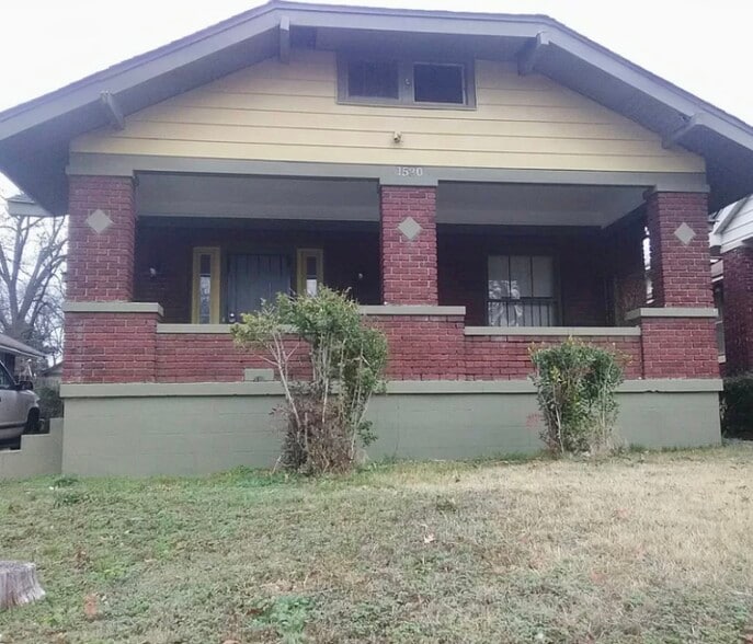 Building Photo - 1530 Waverly Ave