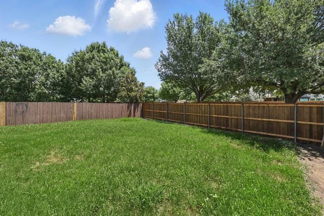 Building Photo - 909 Whisper Ln