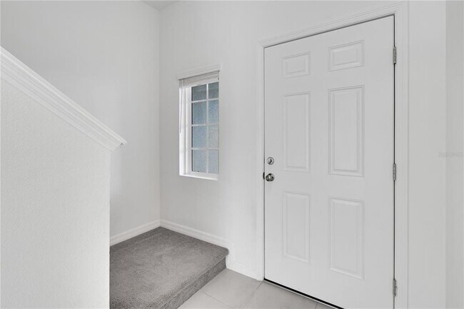 Building Photo - 6313 Willowside St